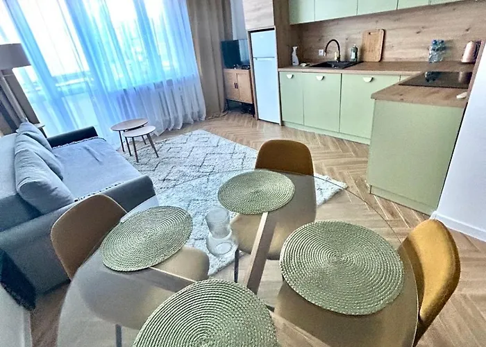 Lägenhet Piekne Mieszkanie W Samym Centrum Gdyni